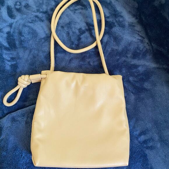 "A New Day" Chic Over-the-Shoulder Purse - Everyday Essential Bag - Picture 1 of 6